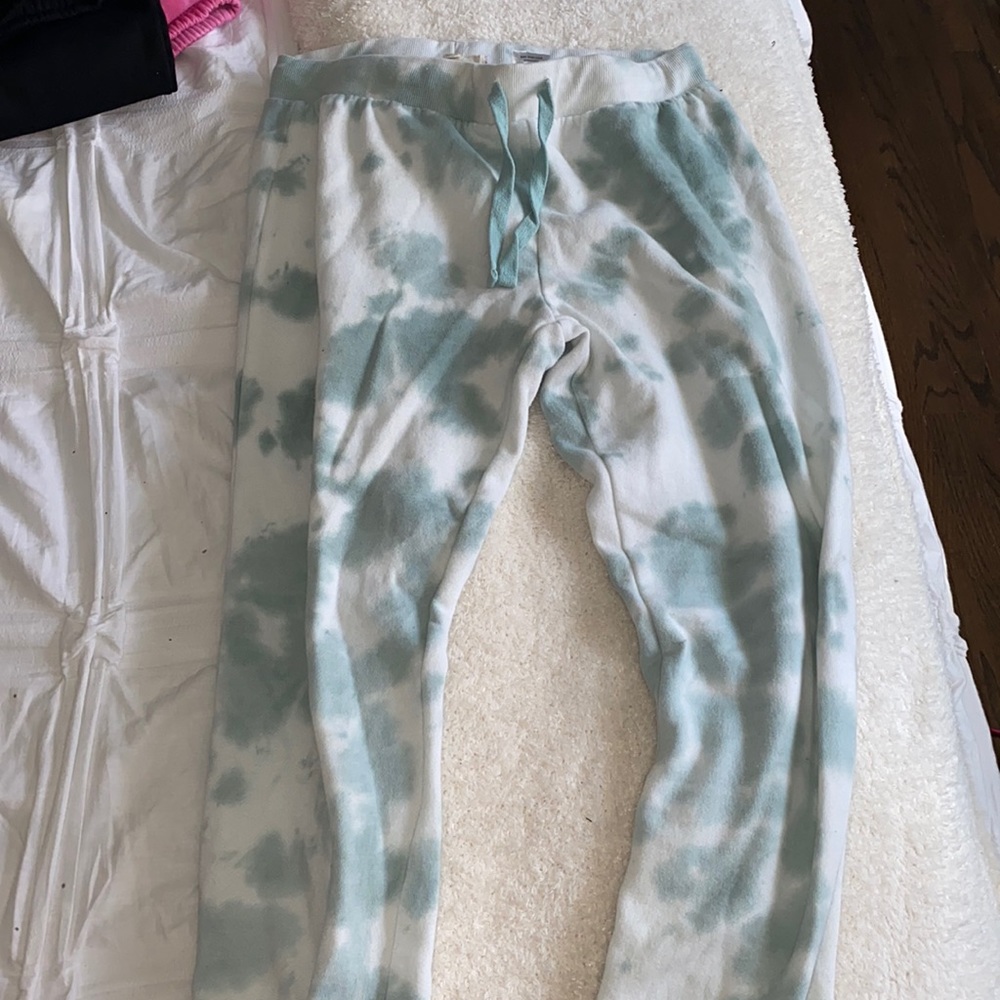 green/blue tie dye sweats pants